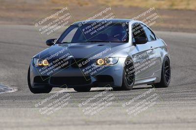 media/Sep-20-2025-Extreme Speed (Sat) [[1fcc23683c]]/Silver (Beginner)/Session 3 (Offramp)/